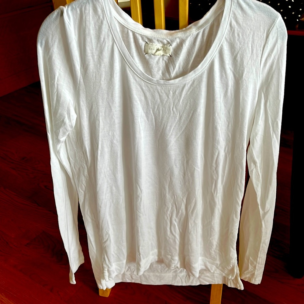Very soft Lou & Grey white long sleeve top